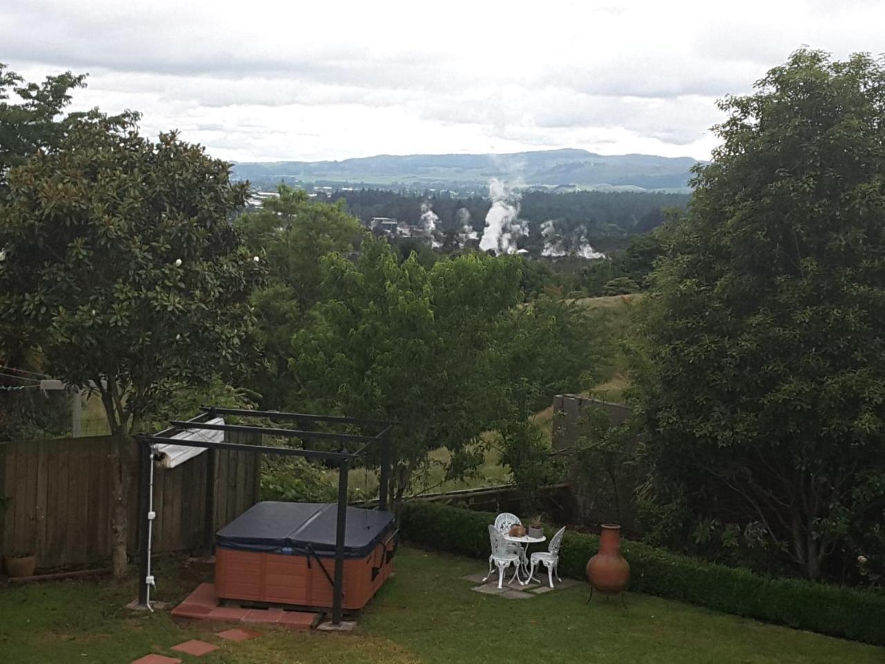 Geyser Lookout Bnb Rotorua Exterior foto